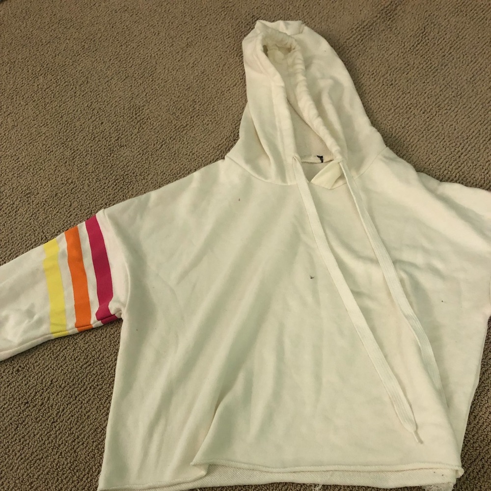 cropped long sleeve shirt